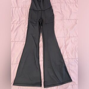 NWT XS short Aerie Black Flare Leggings